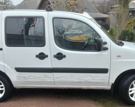 Белый Фиат Добло, объемом двигателя 1.4 л и пробегом 140 тыс. км за 5900 $, фото 4 на Automoto.ua