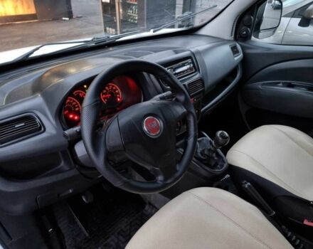 Білий Фіат Добло, об'ємом двигуна 1.6 л та пробігом 196 тис. км за 4999 $, фото 11 на Automoto.ua