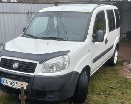 Белый Фиат Добло, объемом двигателя 1.4 л и пробегом 140 тыс. км за 5900 $, фото 3 на Automoto.ua