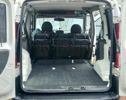 Белый Фиат Добло, объемом двигателя 1.4 л и пробегом 140 тыс. км за 5900 $, фото 7 на Automoto.ua