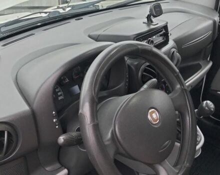 Белый Фиат Добло, объемом двигателя 1.4 л и пробегом 140 тыс. км за 5900 $, фото 23 на Automoto.ua