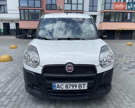 Белый Фиат Добло, объемом двигателя 1.25 л и пробегом 199 тыс. км за 4599 $, фото 2 на Automoto.ua
