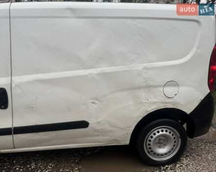 Білий Фіат Добло, об'ємом двигуна 1.3 л та пробігом 360 тис. км за 4156 $, фото 3 на Automoto.ua