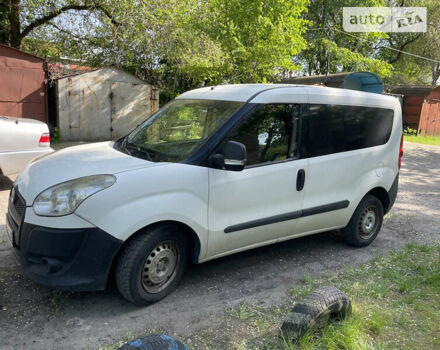Білий Фіат Добло, об'ємом двигуна 1.25 л та пробігом 300 тис. км за 4850 $, фото 3 на Automoto.ua