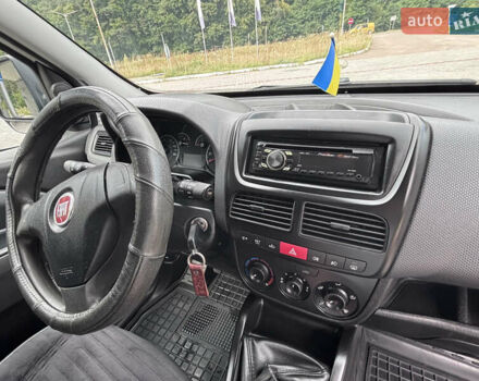 Белый Фиат Добло, объемом двигателя 1.3 л и пробегом 247 тыс. км за 6599 $, фото 25 на Automoto.ua