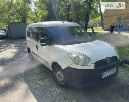 Білий Фіат Добло, об'ємом двигуна 1.25 л та пробігом 300 тис. км за 4850 $, фото 1 на Automoto.ua