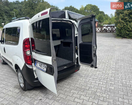 Белый Фиат Добло, объемом двигателя 1.3 л и пробегом 247 тыс. км за 6599 $, фото 12 на Automoto.ua
