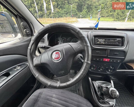 Белый Фиат Добло, объемом двигателя 1.3 л и пробегом 247 тыс. км за 6599 $, фото 22 на Automoto.ua