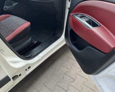 Білий Фіат Добло, об'ємом двигуна 1.6 л та пробігом 220 тис. км за 6200 $, фото 4 на Automoto.ua