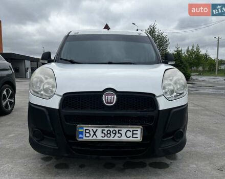 Белый Фиат Добло, объемом двигателя 1.25 л и пробегом 144 тыс. км за 4100 $, фото 2 на Automoto.ua