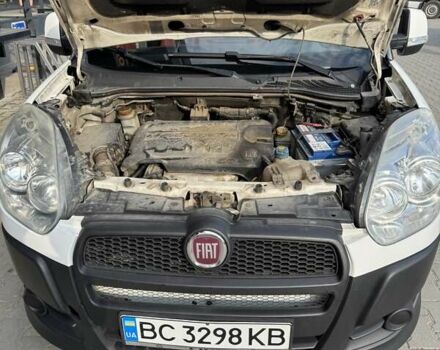 Білий Фіат Добло, об'ємом двигуна 1.6 л та пробігом 220 тис. км за 6200 $, фото 5 на Automoto.ua