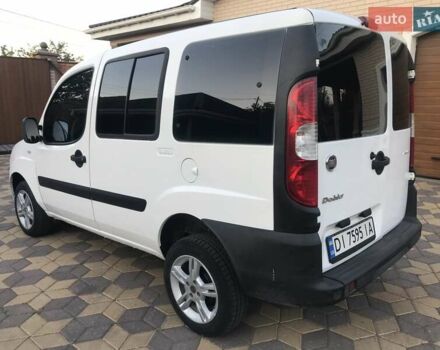 Белый Фиат Добло, объемом двигателя 1.25 л и пробегом 247 тыс. км за 6100 $, фото 4 на Automoto.ua