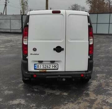 Белый Фиат Добло, объемом двигателя 1.37 л и пробегом 268 тыс. км за 4800 $, фото 3 на Automoto.ua