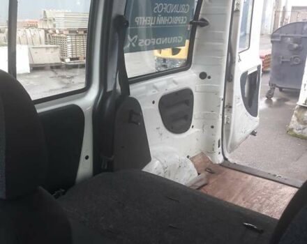 Білий Фіат Добло, об'ємом двигуна 1.3 л та пробігом 152 тис. км за 6200 $, фото 5 на Automoto.ua