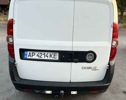 Белый Фиат Добло, объемом двигателя 1.37 л и пробегом 320 тыс. км за 4500 $, фото 3 на Automoto.ua