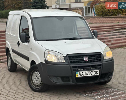 Білий Фіат Добло, об'ємом двигуна 1.4 л та пробігом 190 тис. км за 6500 $, фото 1 на Automoto.ua