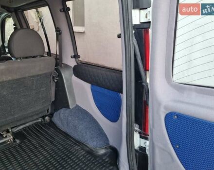 Белый Фиат Добло, объемом двигателя 1.3 л и пробегом 158 тыс. км за 6300 $, фото 7 на Automoto.ua