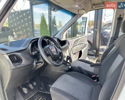 Белый Фиат Добло, объемом двигателя 1.6 л и пробегом 265 тыс. км за 8900 $, фото 12 на Automoto.ua