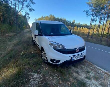 Белый Фиат Добло, объемом двигателя 1.25 л и пробегом 206 тыс. км за 7300 $, фото 5 на Automoto.ua