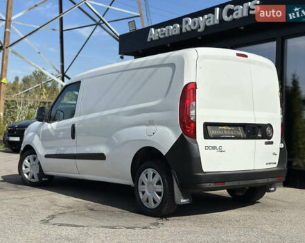 Белый Фиат Добло, объемом двигателя 1.6 л и пробегом 265 тыс. км за 8900 $, фото 3 на Automoto.ua