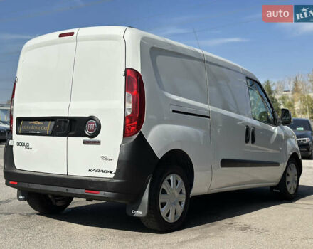 Белый Фиат Добло, объемом двигателя 1.6 л и пробегом 265 тыс. км за 8900 $, фото 9 на Automoto.ua