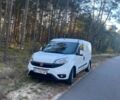 Белый Фиат Добло, объемом двигателя 1.25 л и пробегом 206 тыс. км за 7300 $, фото 2 на Automoto.ua