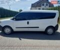 Белый Фиат Добло, объемом двигателя 1.37 л и пробегом 100 тыс. км за 12500 $, фото 1 на Automoto.ua