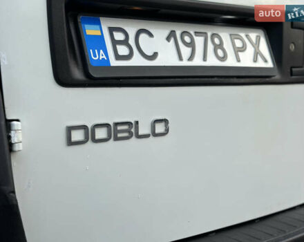 Білий Фіат Добло, об'ємом двигуна 1.25 л та пробігом 244 тис. км за 7150 $, фото 32 на Automoto.ua