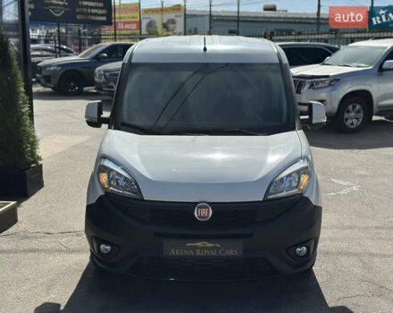 Белый Фиат Добло, объемом двигателя 1.6 л и пробегом 265 тыс. км за 8900 $, фото 7 на Automoto.ua