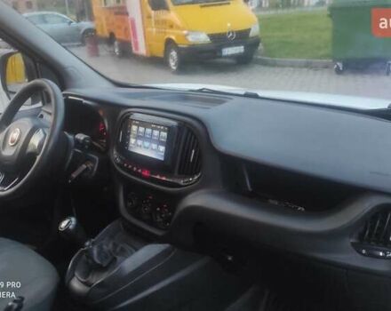 Белый Фиат Добло, объемом двигателя 1.25 л и пробегом 165 тыс. км за 8458 $, фото 15 на Automoto.ua