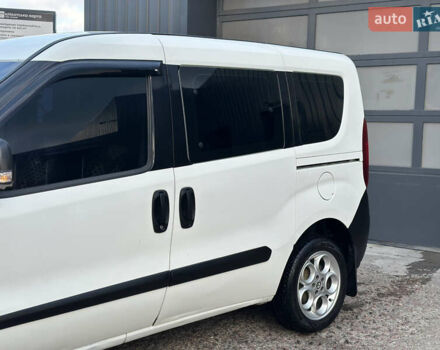 Білий Фіат Добло, об'ємом двигуна 1.25 л та пробігом 244 тис. км за 7150 $, фото 11 на Automoto.ua