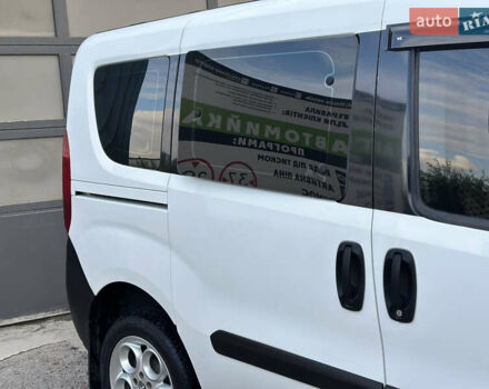 Білий Фіат Добло, об'ємом двигуна 1.25 л та пробігом 244 тис. км за 7150 $, фото 25 на Automoto.ua