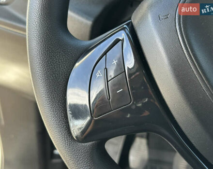 Белый Фиат Добло, объемом двигателя 1.6 л и пробегом 265 тыс. км за 8900 $, фото 23 на Automoto.ua