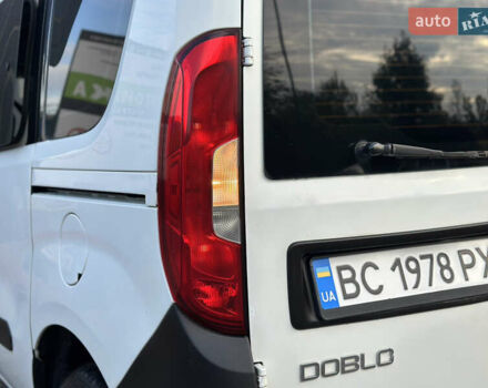 Білий Фіат Добло, об'ємом двигуна 1.25 л та пробігом 244 тис. км за 7150 $, фото 31 на Automoto.ua
