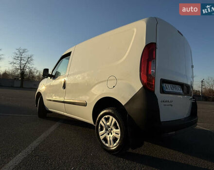 Белый Фиат Добло, объемом двигателя 1.25 л и пробегом 352 тыс. км за 6900 $, фото 4 на Automoto.ua