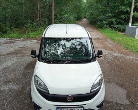 Фиат Добло 2017 в Кропивницком (Кировограде) на Automoto.ua Белый Фиат Добло, объемом двигателя 1.25 л и пробегом 260 тыс. км за 6800 $, фото 4 на Automoto.ua
