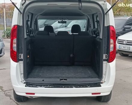 Белый Фиат Добло, объемом двигателя 1.4 л и пробегом 88 тыс. км за 10990 $, фото 8 на Automoto.ua