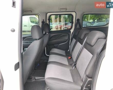 Білий Фіат Добло, об'ємом двигуна 1.25 л та пробігом 202 тис. км за 11950 $, фото 10 на Automoto.ua