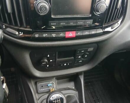 Белый Фиат Добло, объемом двигателя 1.6 л и пробегом 280 тыс. км за 12500 $, фото 9 на Automoto.ua