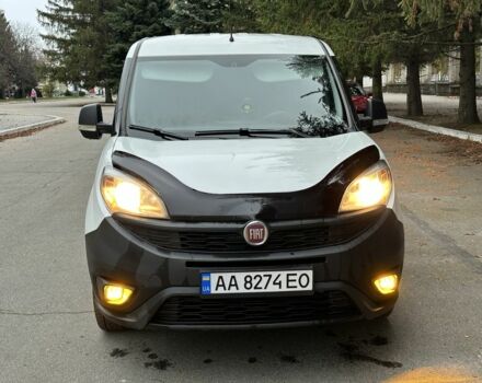 Белый Фиат Добло, объемом двигателя 1.4 л и пробегом 130 тыс. км за 9300 $, фото 1 на Automoto.ua