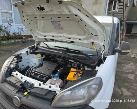 Белый Фиат Добло, объемом двигателя 1.4 л и пробегом 258 тыс. км за 7000 $, фото 9 на Automoto.ua