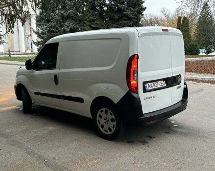 Белый Фиат Добло, объемом двигателя 1.4 л и пробегом 130 тыс. км за 9300 $, фото 8 на Automoto.ua