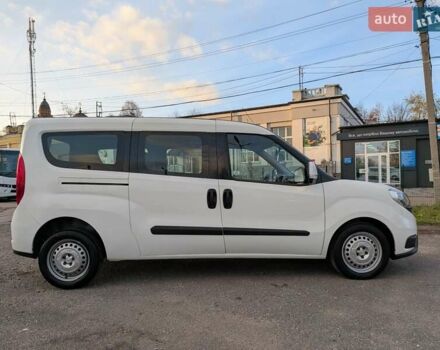 Белый Фиат Добло, объемом двигателя 1.3 л и пробегом 100 тыс. км за 10800 $, фото 5 на Automoto.ua