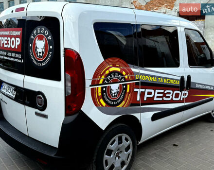 Білий Фіат Добло, об'ємом двигуна 1.37 л та пробігом 110 тис. км за 10200 $, фото 5 на Automoto.ua