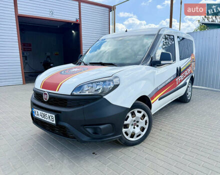 Білий Фіат Добло, об'ємом двигуна 1.37 л та пробігом 110 тис. км за 10200 $, фото 1 на Automoto.ua