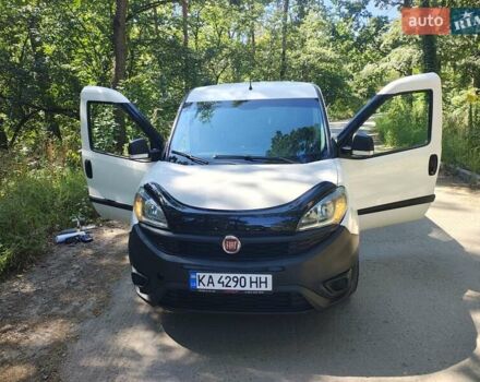 Белый Фиат Добло, объемом двигателя 1.25 л и пробегом 231 тыс. км за 9500 $, фото 8 на Automoto.ua