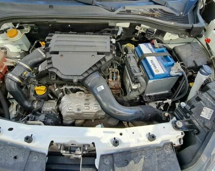 Белый Фиат Добло, объемом двигателя 1.3 л и пробегом 94 тыс. км за 10500 $, фото 13 на Automoto.ua