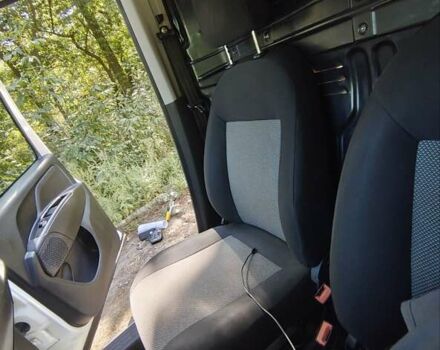 Белый Фиат Добло, объемом двигателя 1.25 л и пробегом 231 тыс. км за 9500 $, фото 5 на Automoto.ua