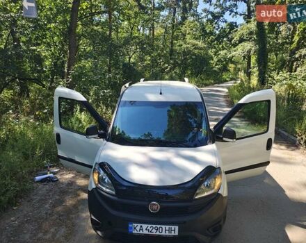 Белый Фиат Добло, объемом двигателя 1.25 л и пробегом 231 тыс. км за 9500 $, фото 9 на Automoto.ua