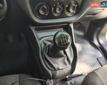 Белый Фиат Добло, объемом двигателя 1.25 л и пробегом 231 тыс. км за 9500 $, фото 11 на Automoto.ua